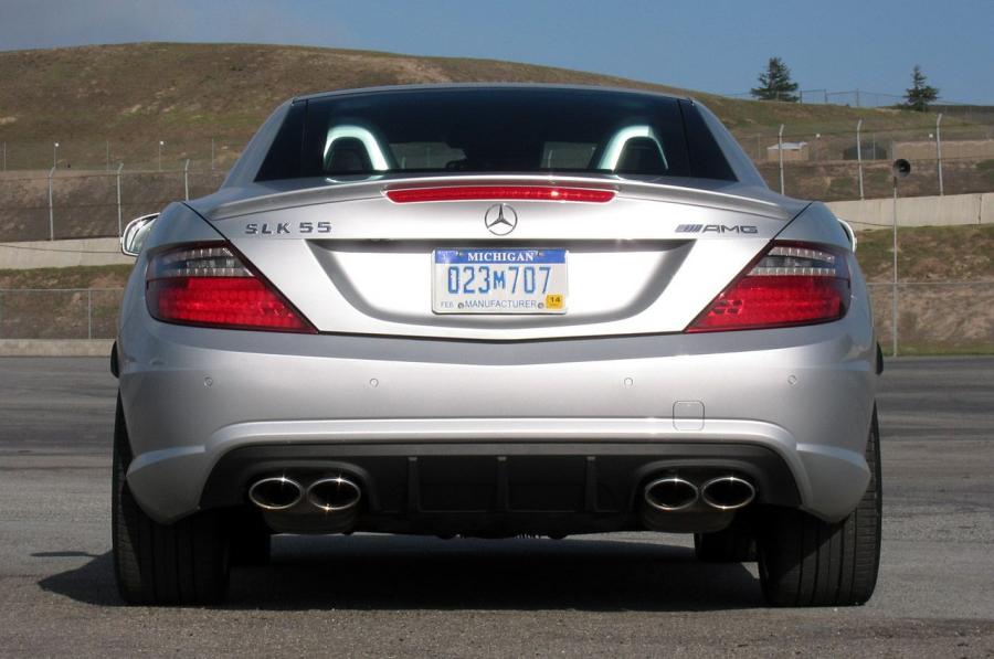  Mercedes-Benz SLK55 AMG 2012 года  (фото 4 из 73)